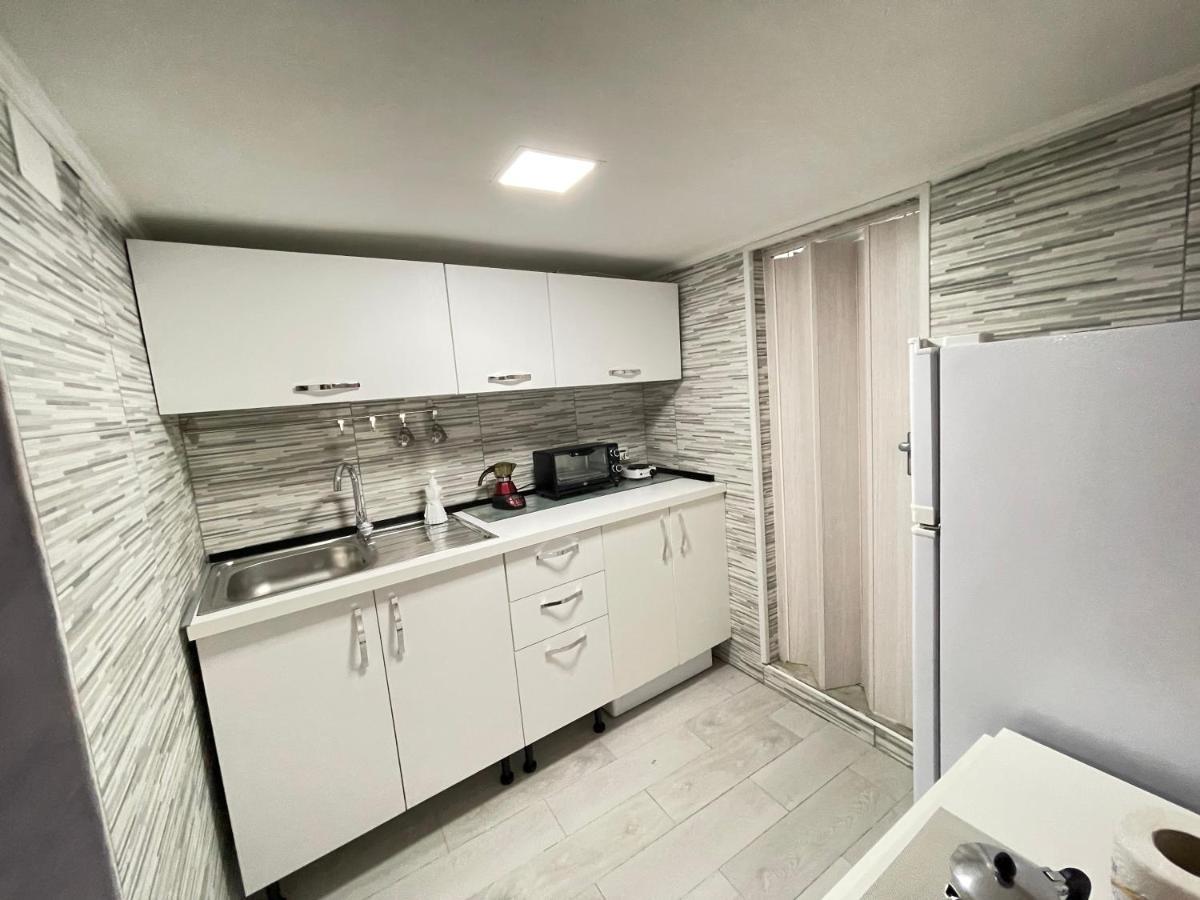 Stritstrit Villa Napoli Bagian luar foto